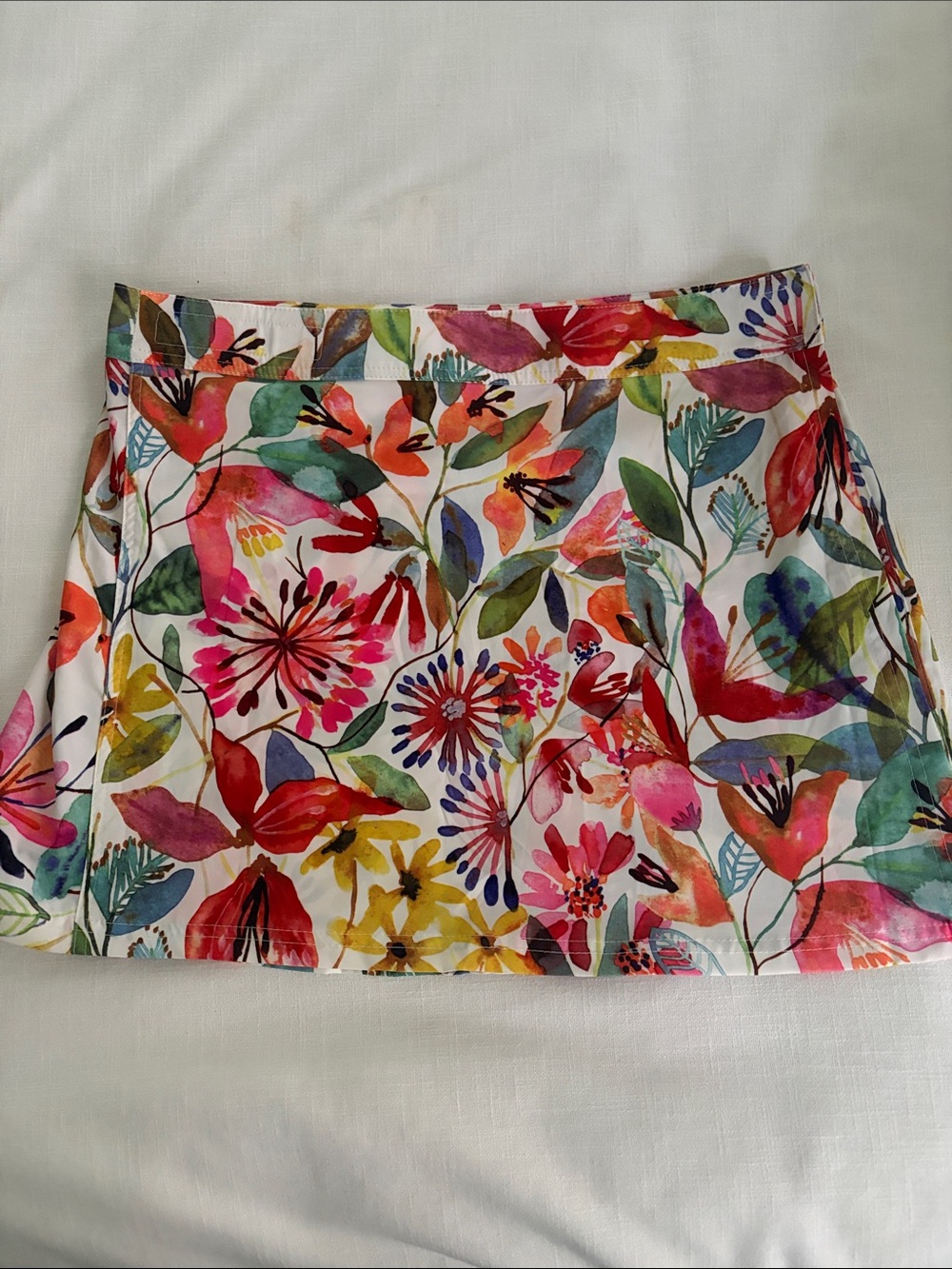 Ripskirt Hawaii White Wildflower Watercolor Mini Skirt - length 1